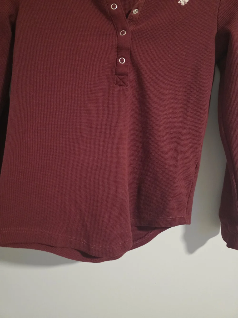 U.S. Polo Assn. Burgundy Waffle Knit Henley Top Size Small - Picture 6 of 10